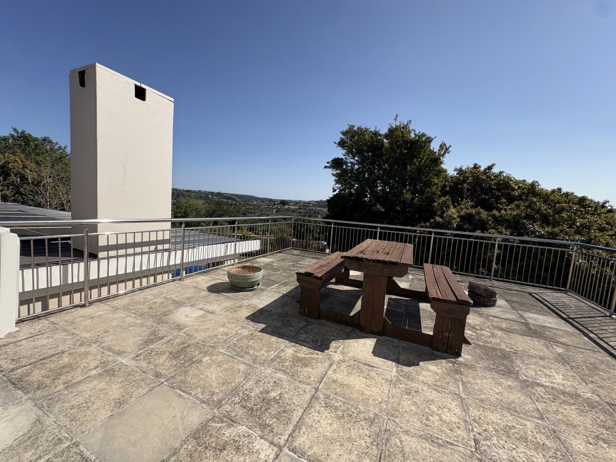 4 Bedroom Property for Sale in Nahoon Beach Eastern Cape